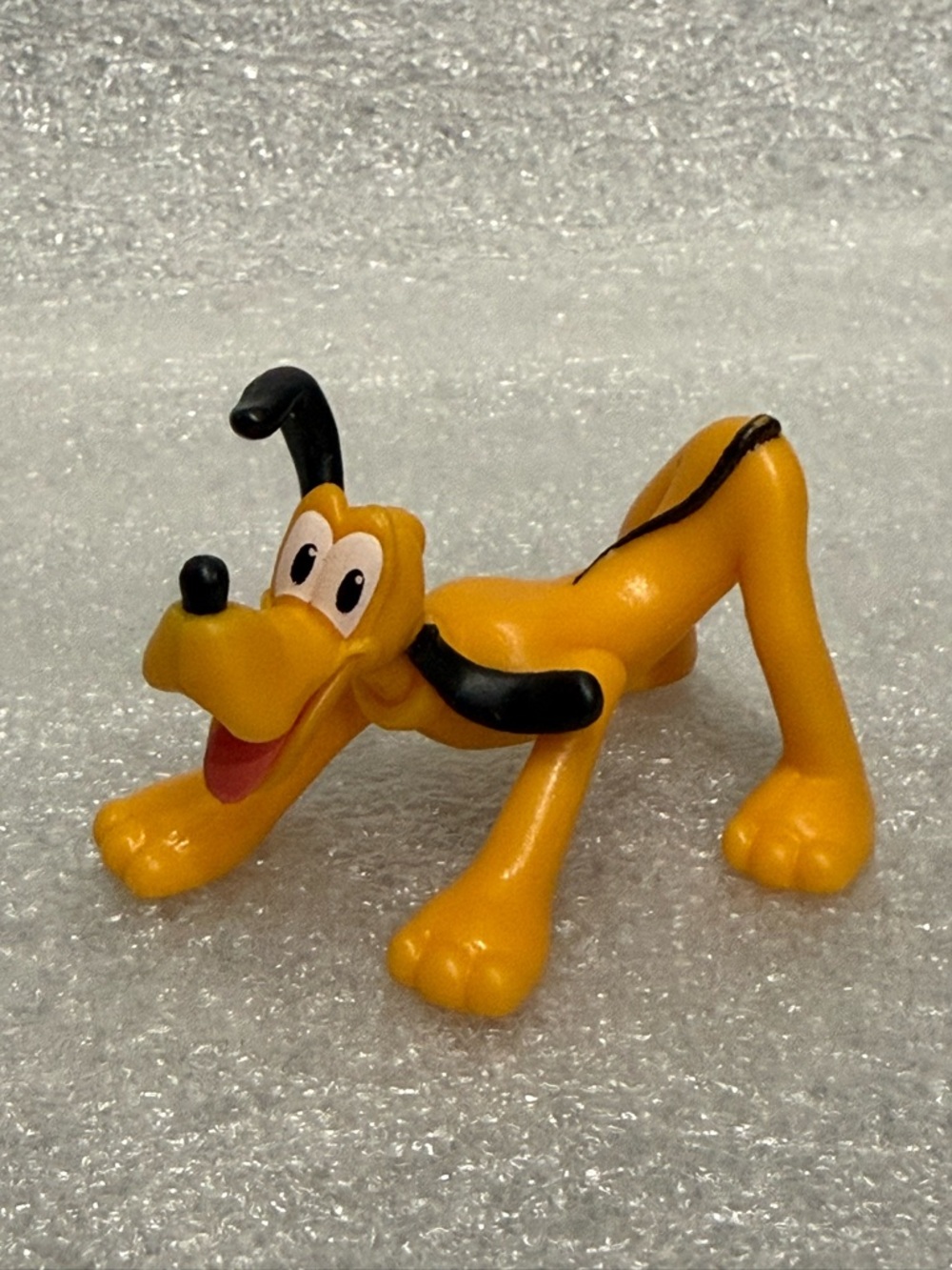 Walt Disney’s Pluto Dog Mini Vinyl Figure Figurine Preowned